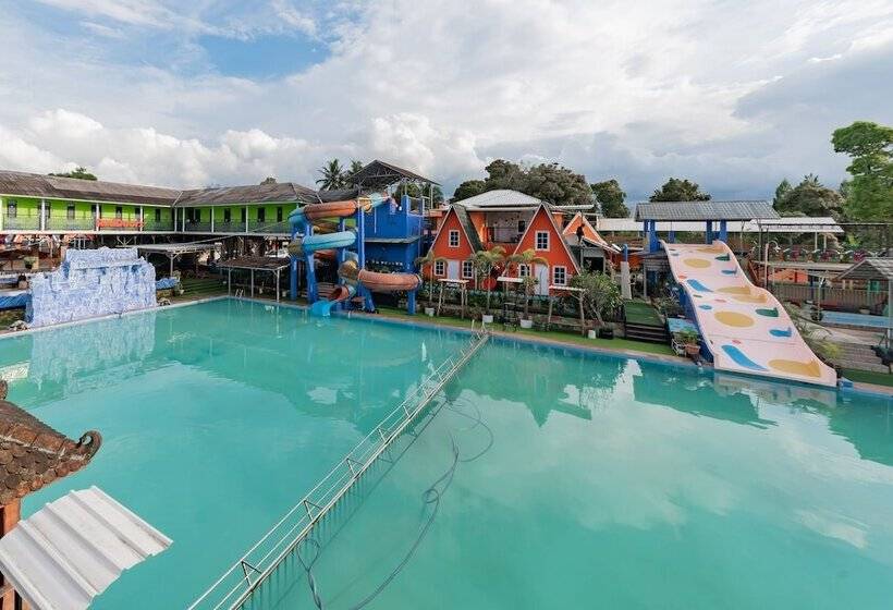 פנסיון Formerly Reddoorz Resort Syariah Jaya Tirta Abadi