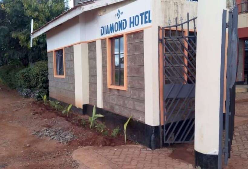 膳宿费 Robert's Village Inn