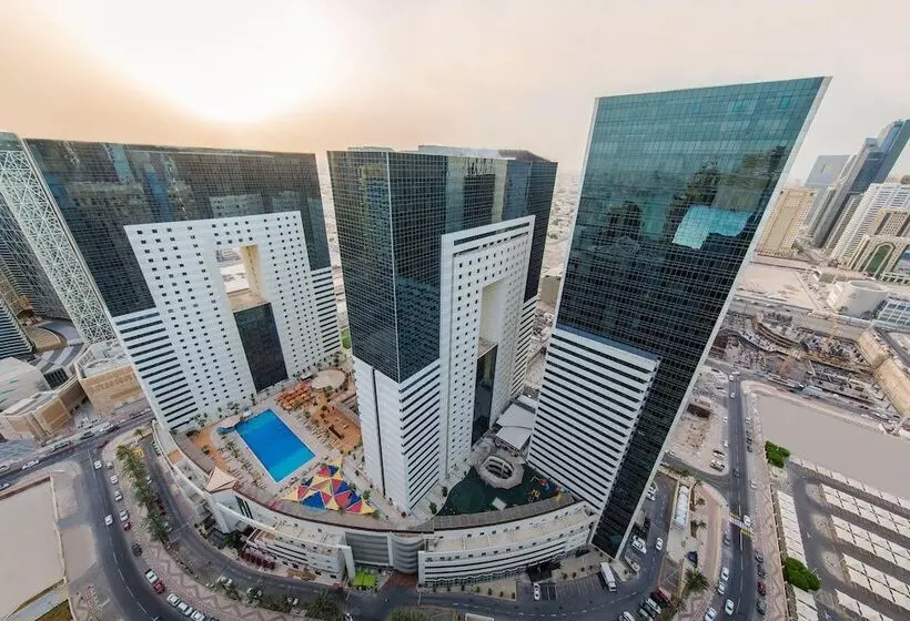 Ezdan Hotel & Residence