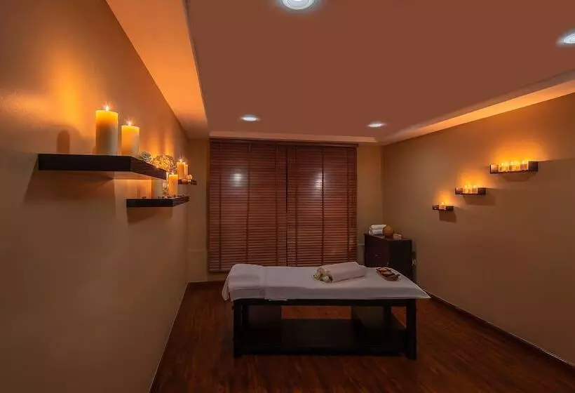 Ezdan Hotel & Residence