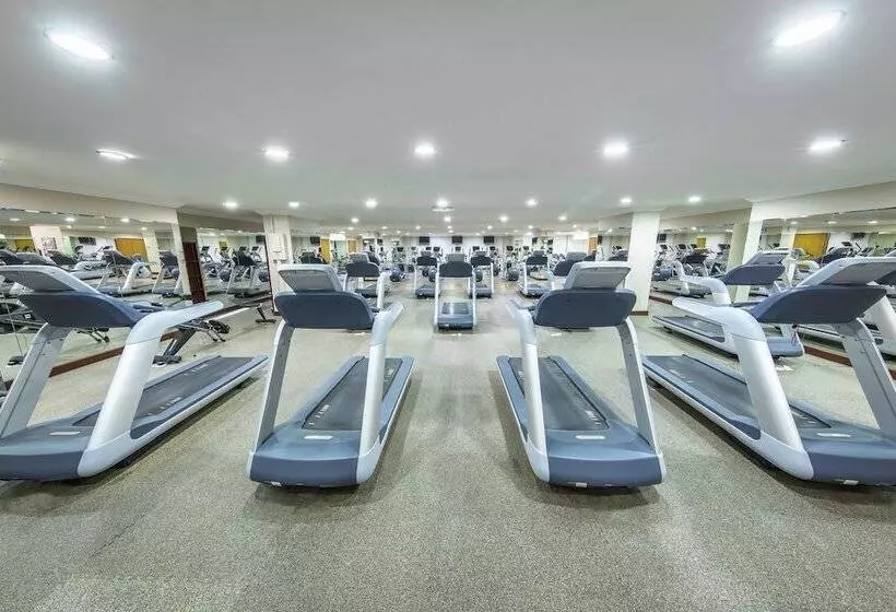 Ezdan Hotel & Residence