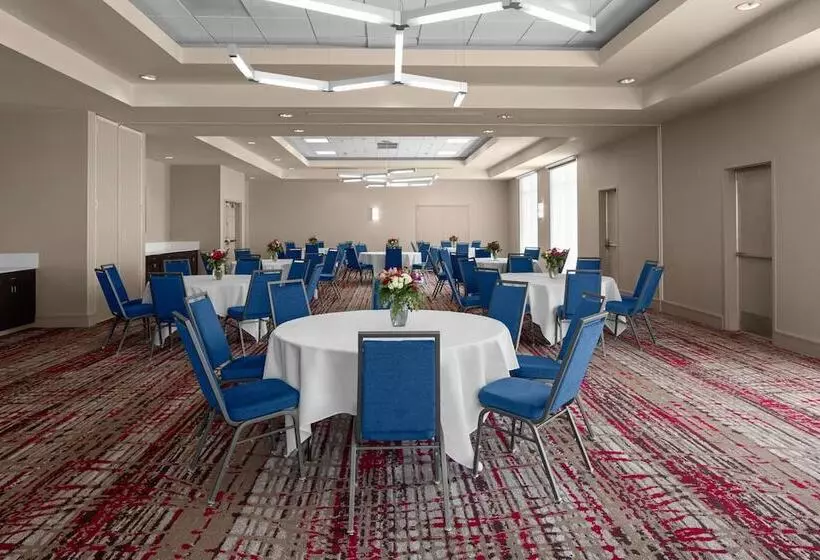 酒店 Hilton Garden Inn Salt Lake City Airport