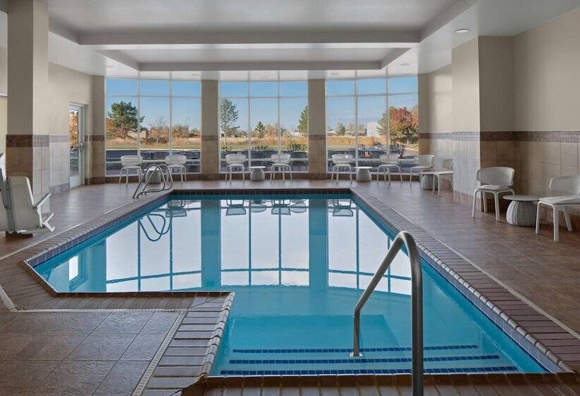 Отель Hilton Garden Inn Salt Lake City Airport