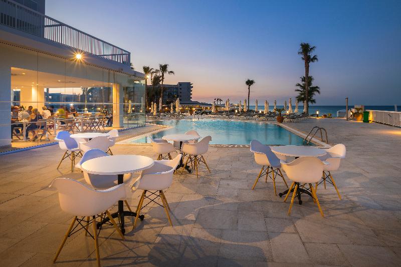 Infinity Blu   Designed For Adults By Louis Hotels