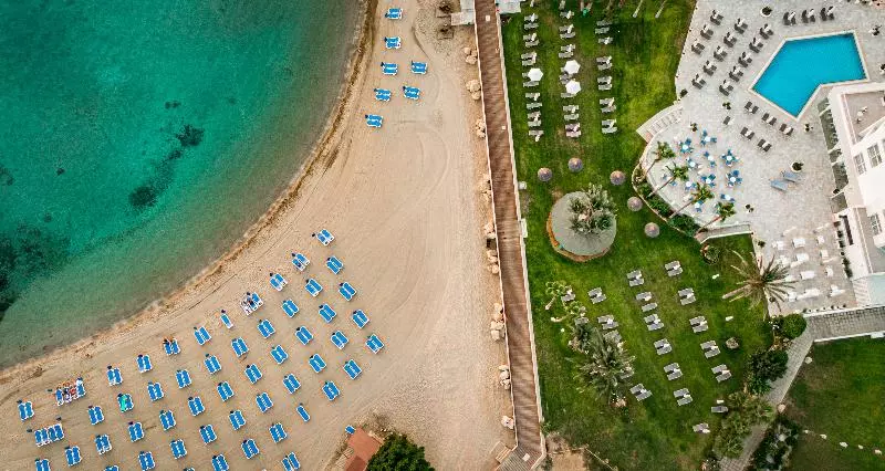 Infinity Blu   Designed For Adults By Louis Hotels