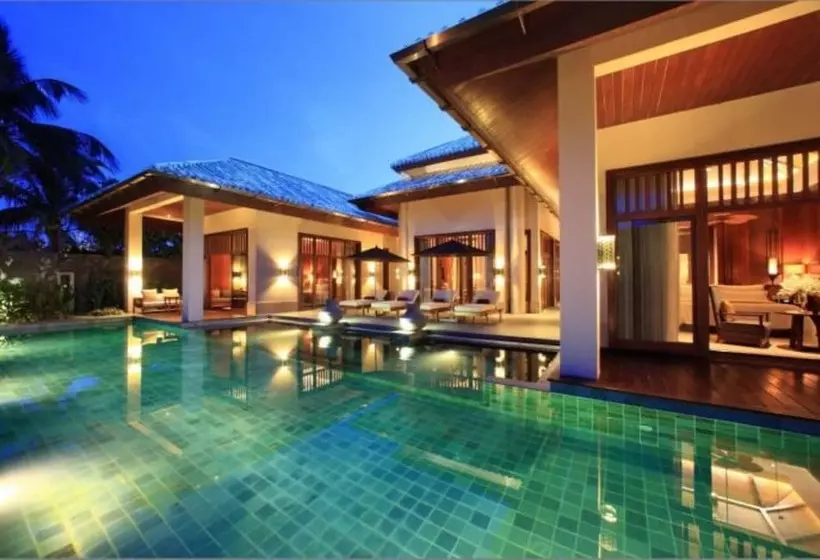 هتل Sanya Luhuitou Resort & Spa