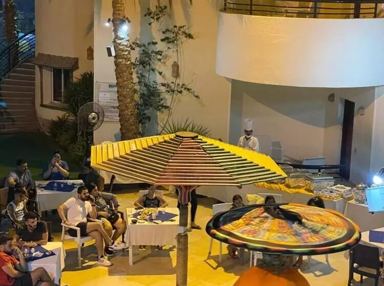 هتل Naama Inn