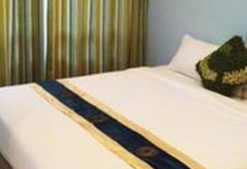 בית מלון כפרי Nantra Chaweng Beach