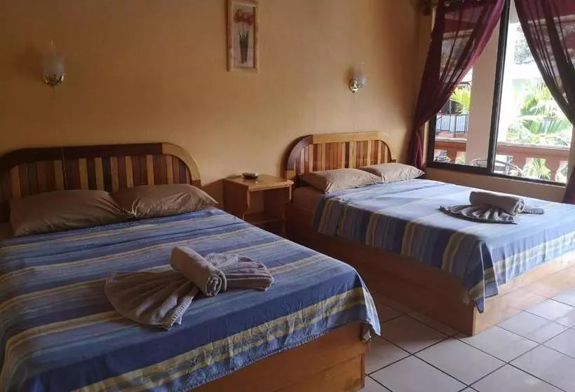 Отель Nido Del Halcón