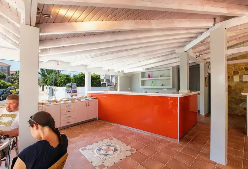 فندق Paradise Apartments