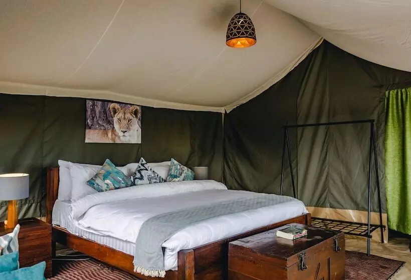 هتل Serengeti Migration Camp