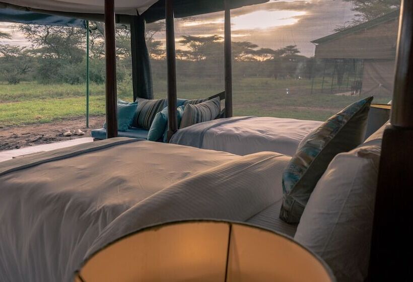 ホテル Serengeti Migration Camp