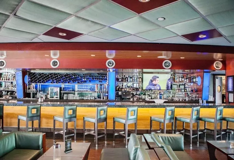 Shade Hotel Manhattan Beach