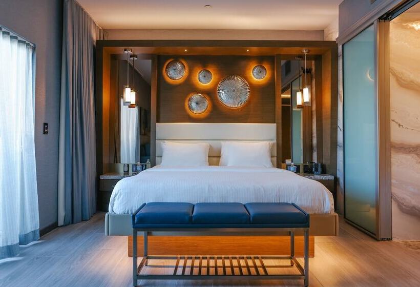 Shade Hotel Manhattan Beach