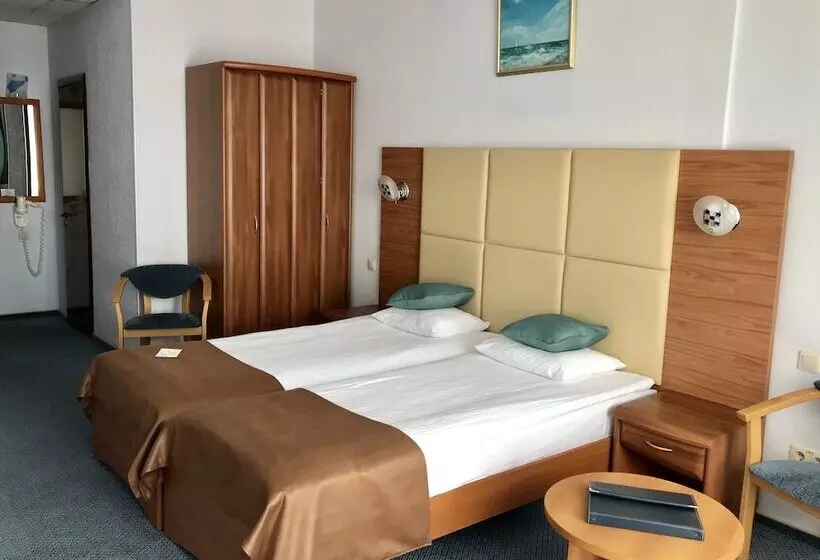 فندق Sochi Breeze Spa