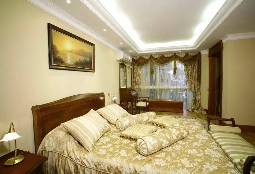 فندق Sochi Breeze Spa