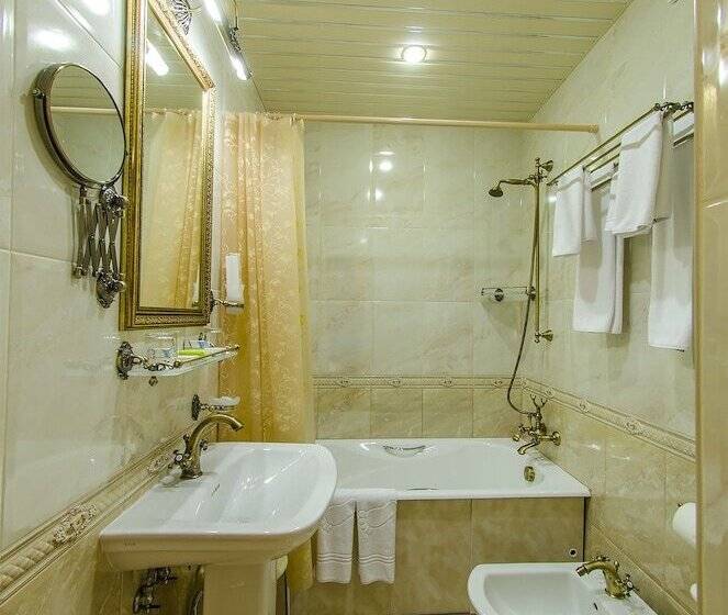 בית מלון כפרי Sochi Breeze Spa