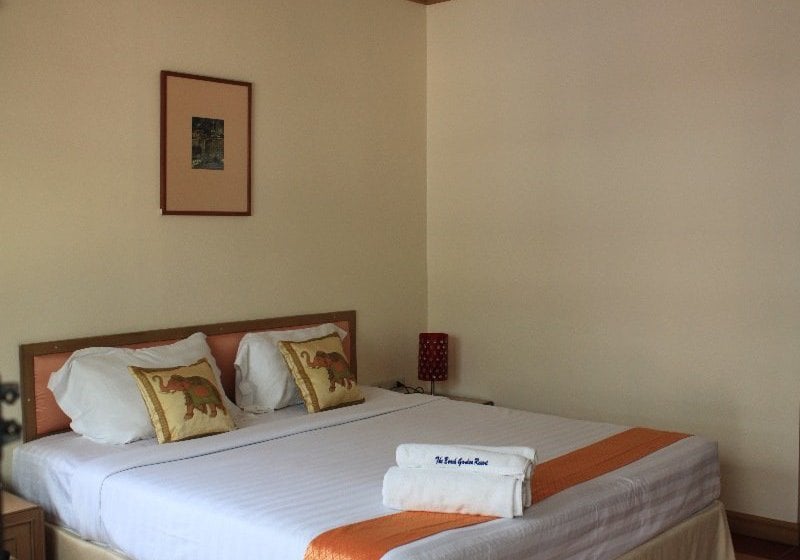 酒店 Green Park Resort