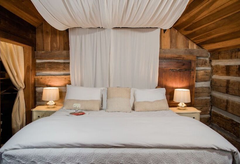 فندق The Mast Farm Inn