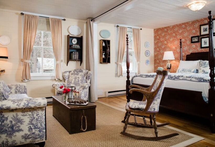 فندق The Mast Farm Inn