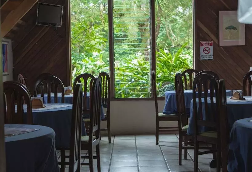 فندق Villa Zurquí