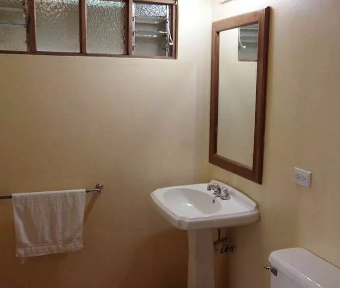 فندق Villa Zurquí