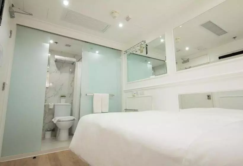 Mini Hotel Causeway Bay