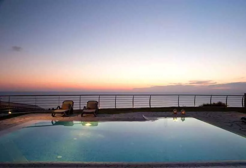 Pantheon Villas