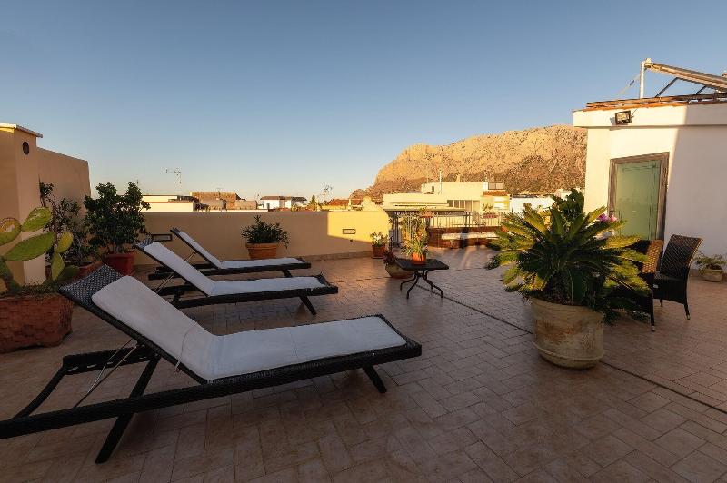 مبيت وإفطار Casa Manzella