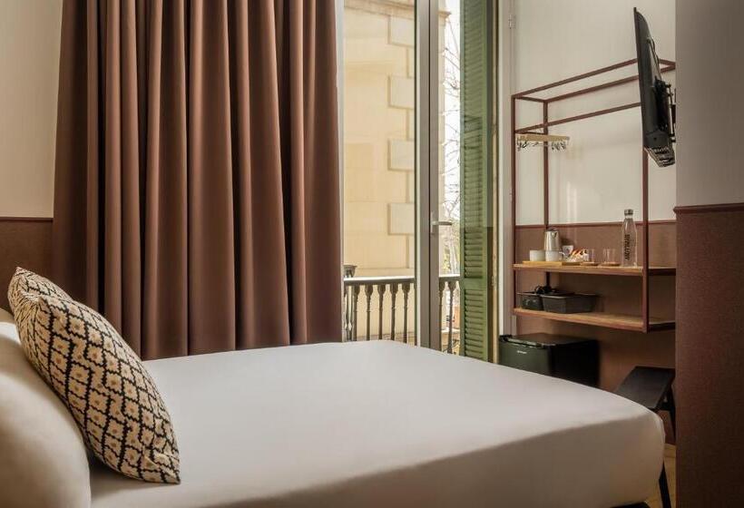 مسافرخانه Bypillow Ramblas