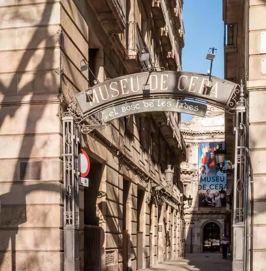 Хостел Bypillow Ramblas