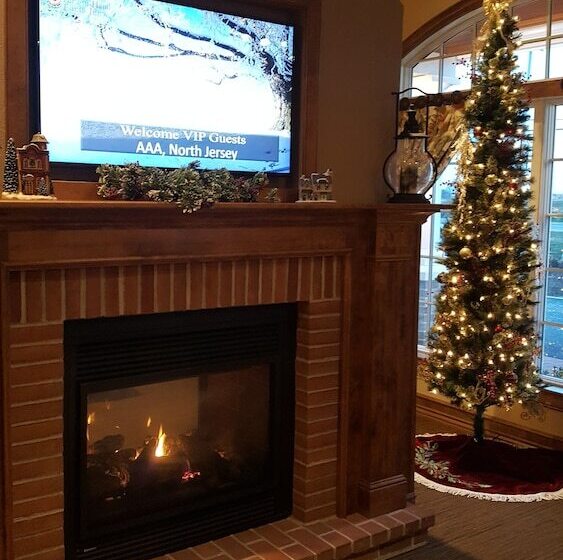 فندق Birdinhand Family Inn