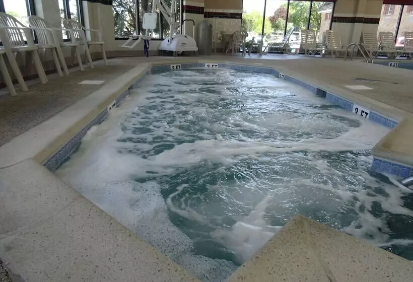 فندق Birdinhand Family Inn