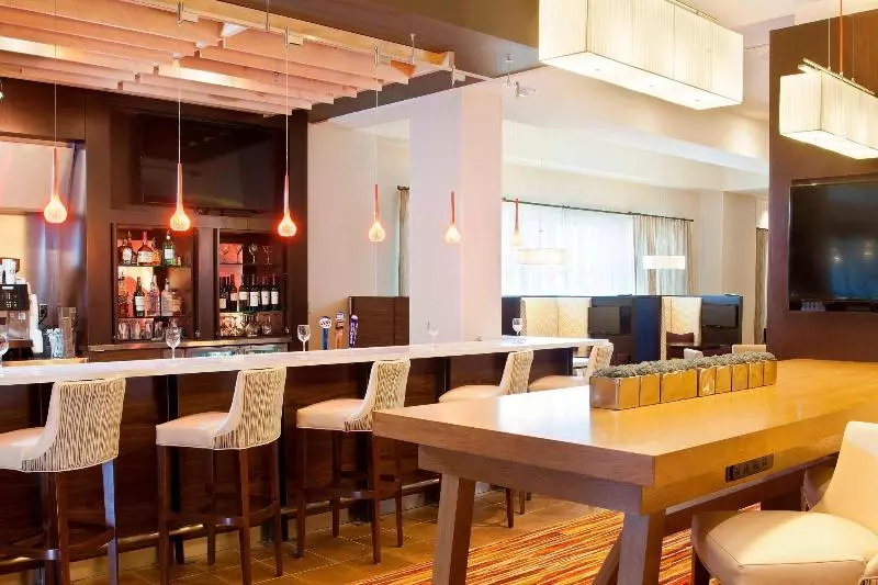 Отель Courtyard By Marriott Pueblo