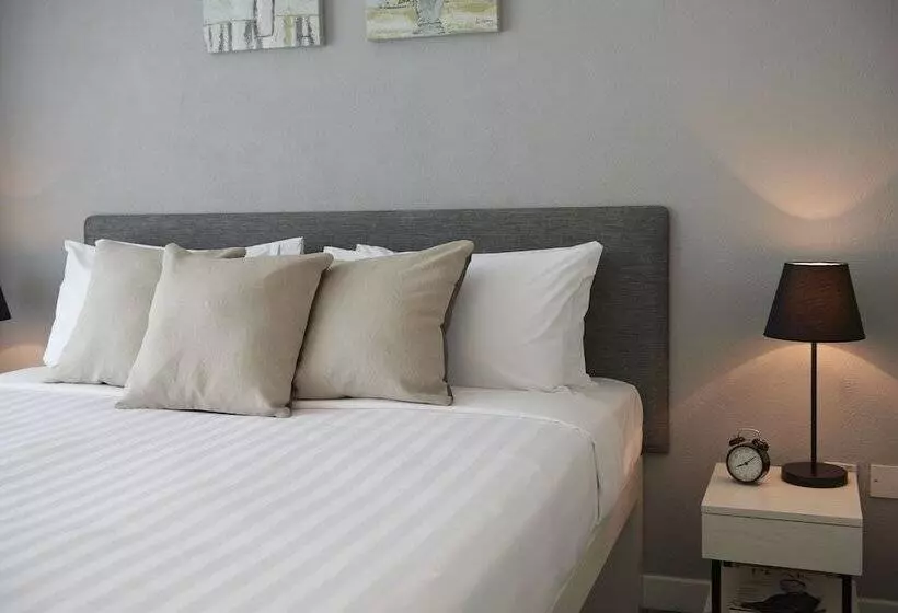 هتل Grand Bay View