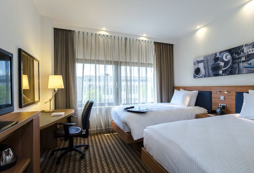 Hotel Hampton By Hilton Amsterdam Airport Schiphol