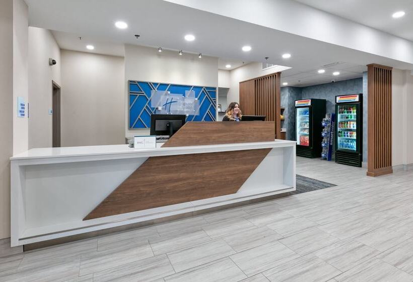 Holiday Inn Express Hotel & Suites Shakopee, An Ihg