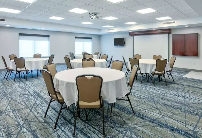 Holiday Inn Express Hotel & Suites Shakopee, An Ihg