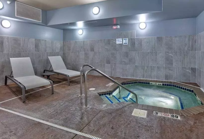 Holiday Inn Express Hotel & Suites Shakopee, An Ihg