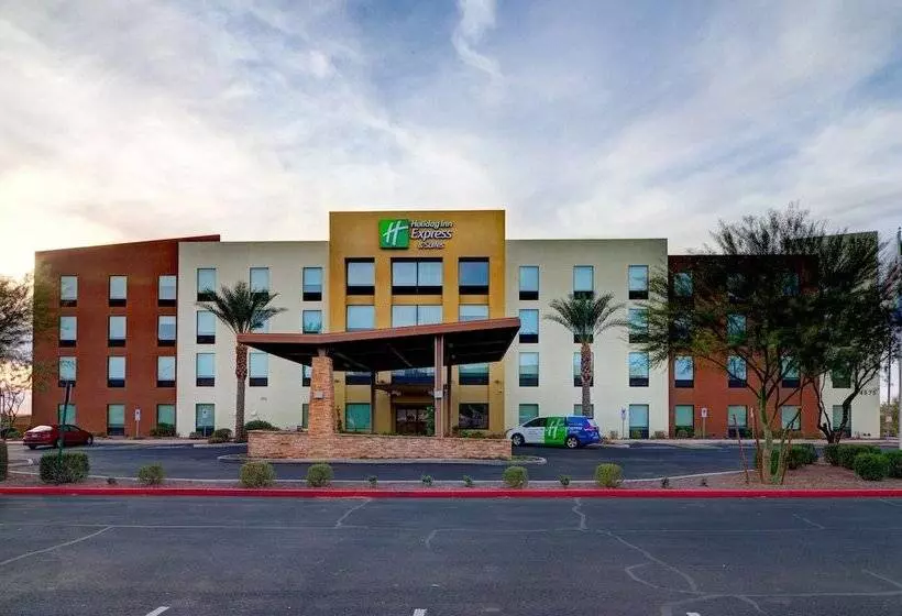 ホテル Holiday Inn Express & Suites   Phoenix North   Scottsdale, An Ihg