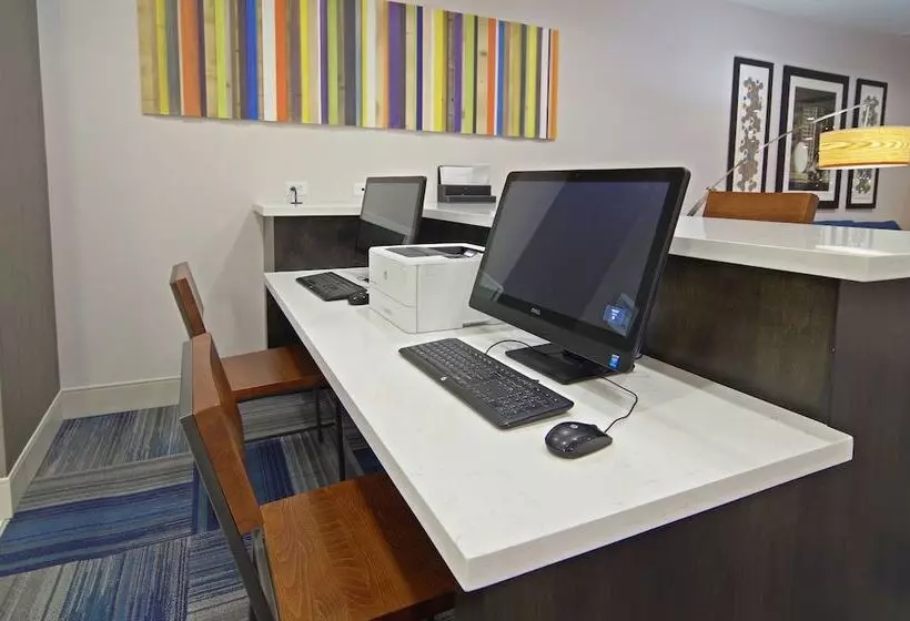 ホテル Holiday Inn Express & Suites   Phoenix North   Scottsdale, An Ihg