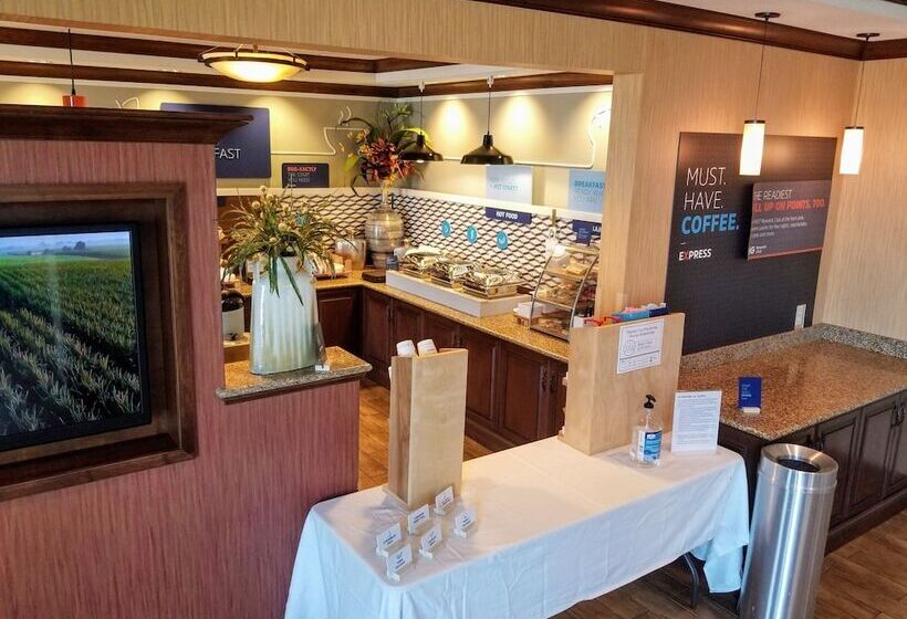 호텔 Holiday Inn Express & Suites Paducah West, An Ihg