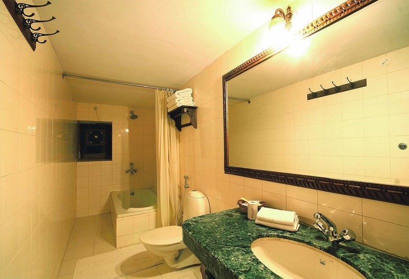 Отель Indra Vilas