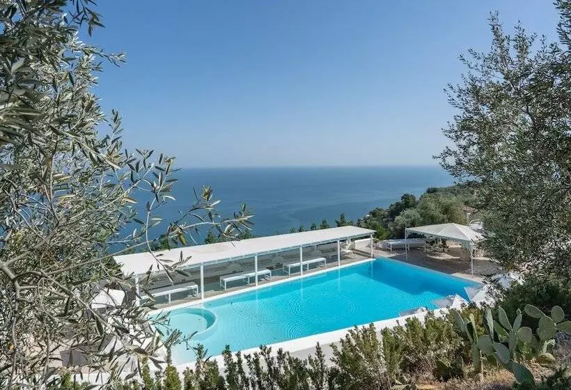 호텔 La Locanda Del Carrubo