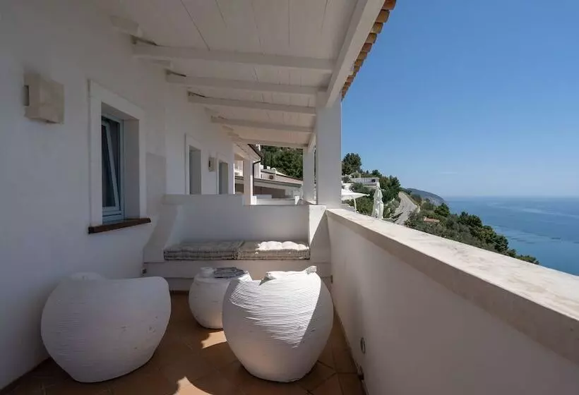 호텔 La Locanda Del Carrubo