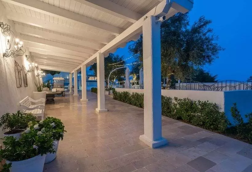 호텔 La Locanda Del Carrubo