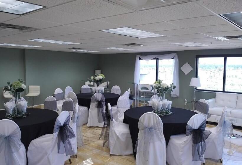 Marble Waters Hotel & Suites, Trademark By Wyndham