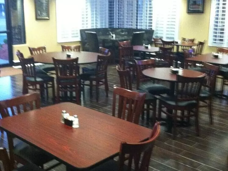 Marble Waters Hotel & Suites, Trademark By Wyndham