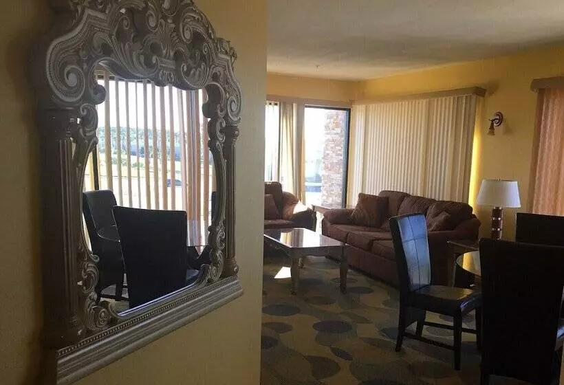 Marble Waters Hotel & Suites, Trademark By Wyndham