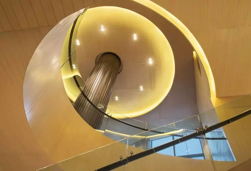 Отель Marriott Bangkok Sukhumvit